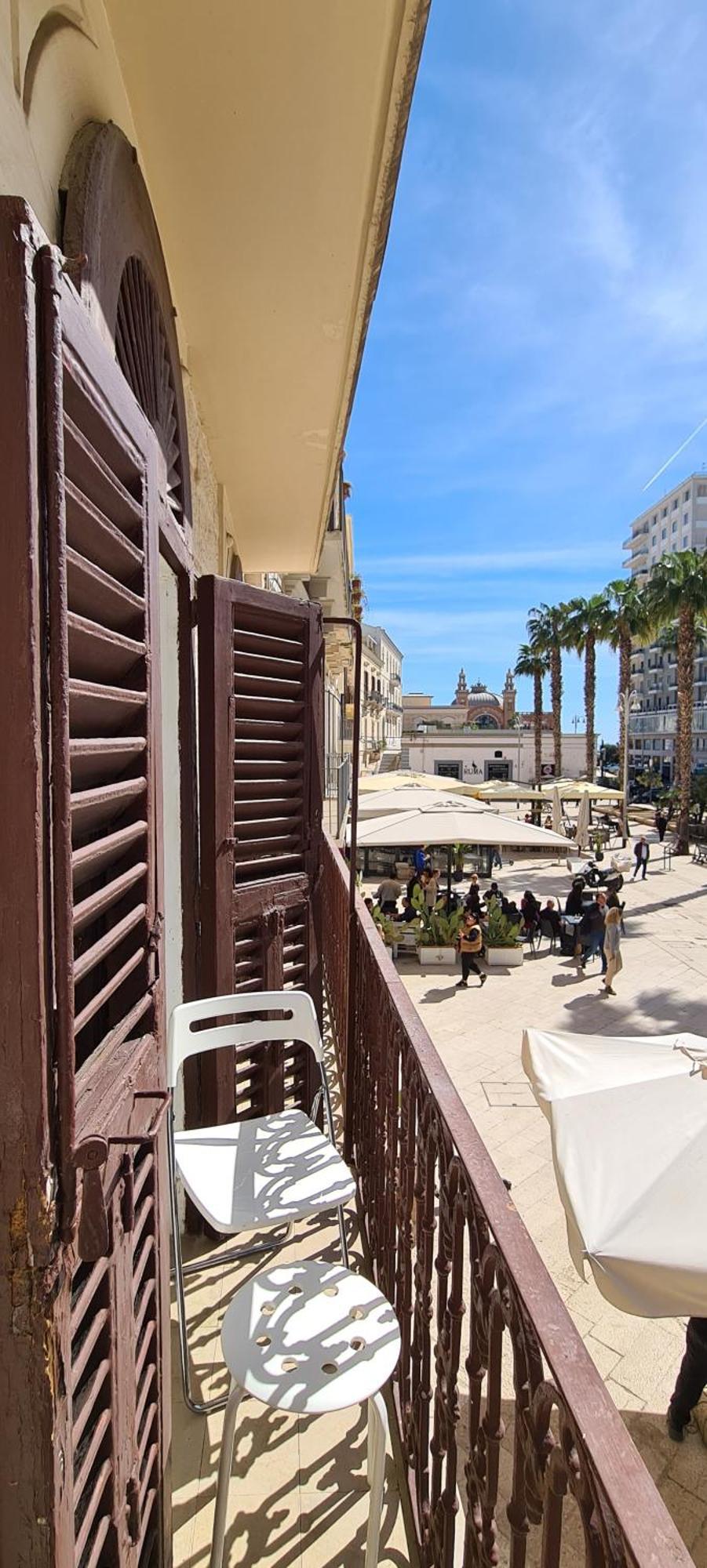 Palm Central House Bari Luaran gambar